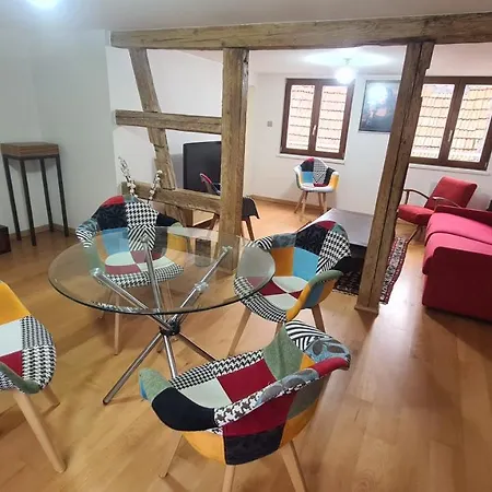 Entre Colmar Et Strasbourg 公寓